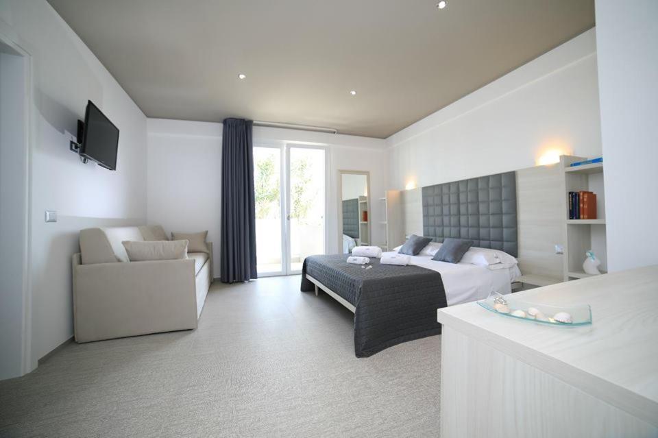 B&B Edonic ปอร์โตเชซาเรโอ ภายนอก รูปภาพ